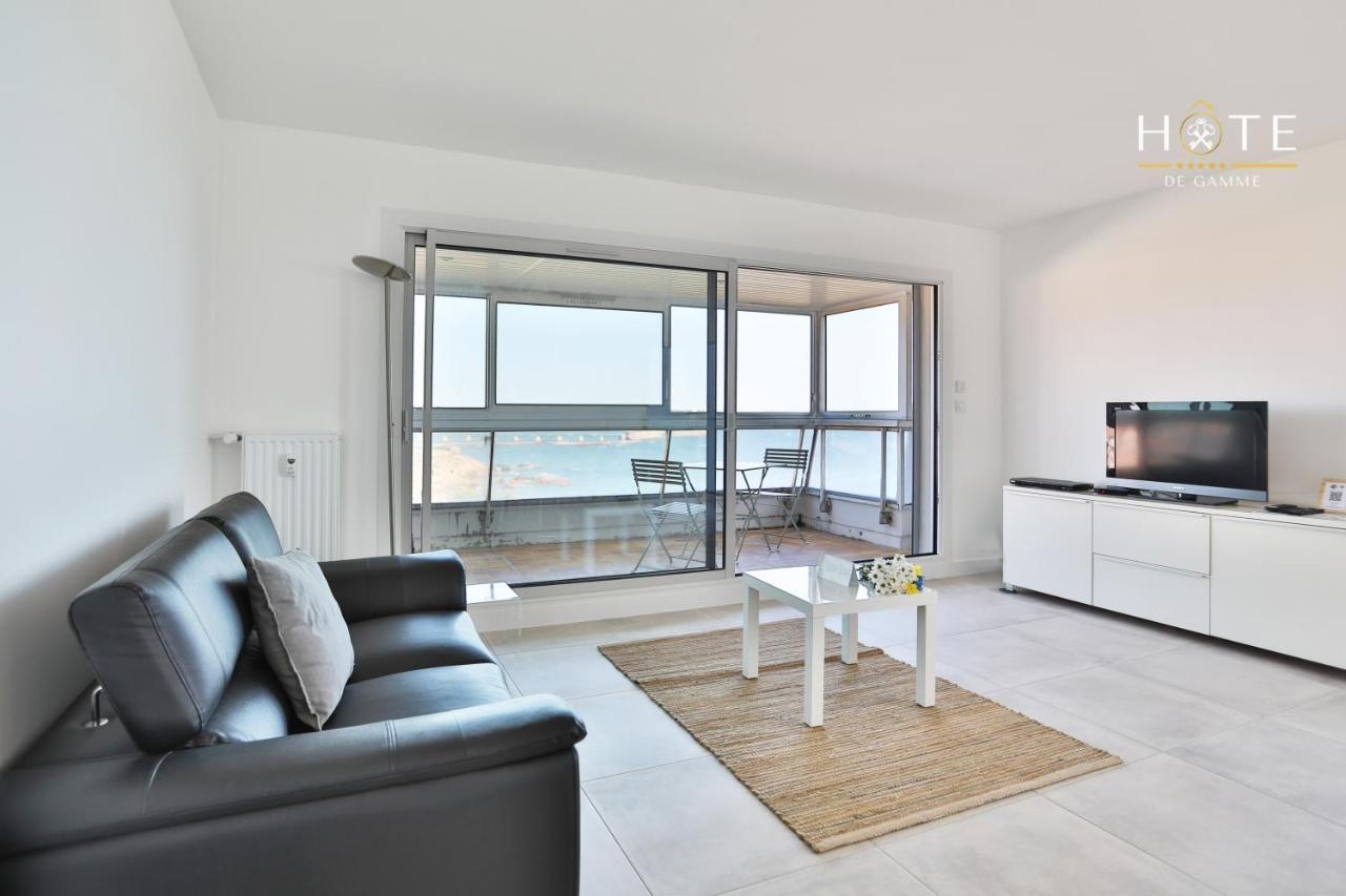 Appartement De Caractere, Superbe Vue Mer 280° La Chaume Exterior foto